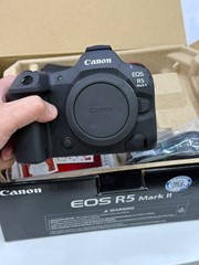 Canon EOS R5 Mark II , Canon EOS R3, Canon EOS R5
