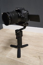 Complete set: Canon 77D, 2 lenzen, gimbal, ND, tas