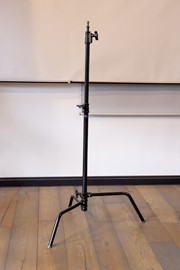 Statief C-stand Avenger 250 cm