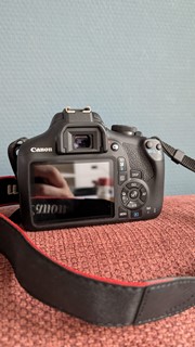 Canon 2000D + Lenzen