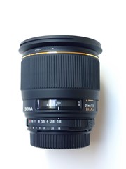 Sigma EX DG 28mm 1:1,8 AF lens voor Nikon F IZGST