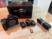 Sony A1 incl 4 batterijen en Sony though kaart 160