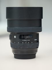 Sigma 12-24mm 1:4 FG Art reeks - Canon fitting