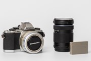 Olympus OM E-M10