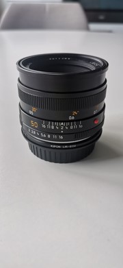 Leica 50mm f/2 Summicron-R met Kipon EOS adapter