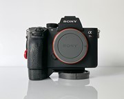 Sony mirrorless body A7R3 42mp