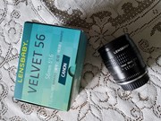 Lensbaby Velvet 56mm f/1.6 – Canon EF