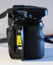 SONY DSLR A100