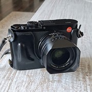 LEICA Q (116) mint staat met accessoires