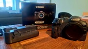 Canon R7 Mirrorless Body 