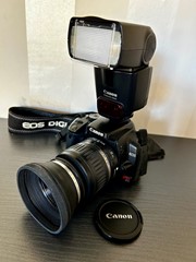 Canon EOS Rebel XTi incl. 18-55mm Zoomlens