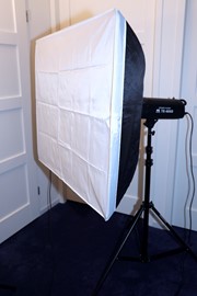 Twee studioflitsers FalconEyes TE-600D