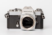 Mooie Nikkormat EL chrome body 
