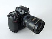 Nikon D2X