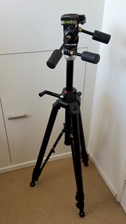 Oerdegelijk Manfrotto (video/ foto) statief + kop 