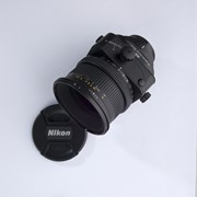 Nikon PC Micro Nikkor 85mm F/2.8D 