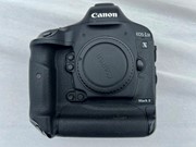 Canon EOS DX MarkII