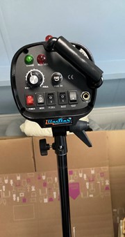 Illustar studio flitsers