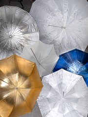 Softbox 120 cm. met honingraat, 6 paraplu's 