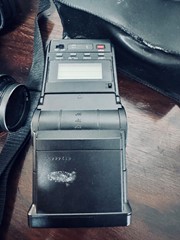 Minolta 5000 AF Spiegelreflexcamera met flitser