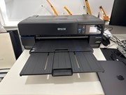 SureColor SC-P800 in nieuwstaat met extra inkt.