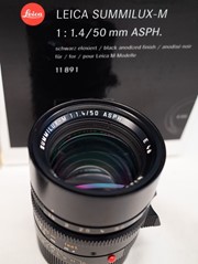 LEICA lens Summilux-M 1.4/50 mm asferisch