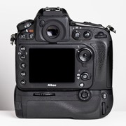 Nikon D800E met MB-D12 grip