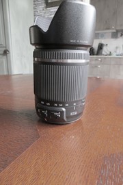 Canon EOS 760D  met Tamron 18-200 als nieuw