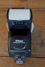 Nikon Speedlight SB-700.