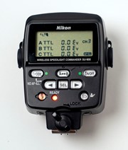 Nikon 3 x Speedlight SB600 en SU-800 commander