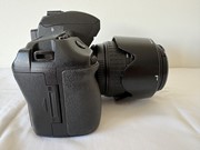 Olympus E-5 DSLR met drie ZUIKO objectieven